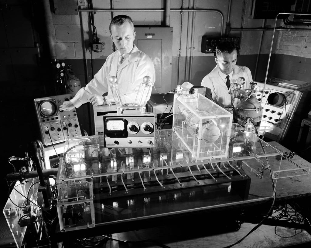 PLASMA PHYSICS RIG NO. 1