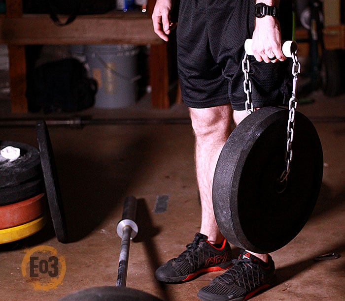 Farmers Carry, garage gym