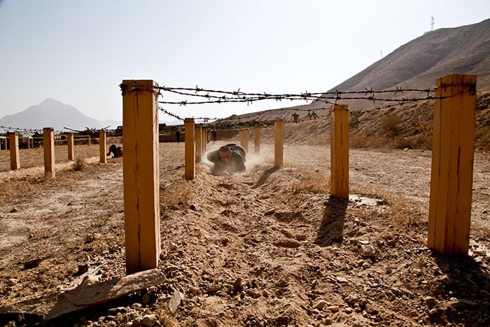 obstacle race, spartan race, barbed wire